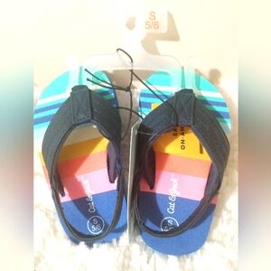 Nwt cat and Jack infant boys size small 5/6 flip flops